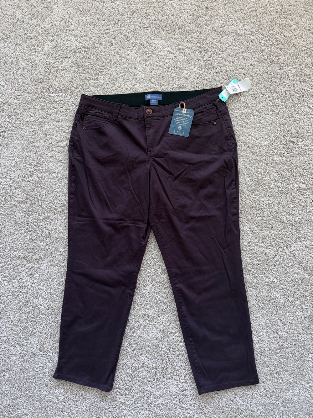 Democracy Women’s Burgundy Stretch